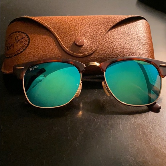 Ray-Ban Accessories - Ray-Ban Clubmaster Sunglasses